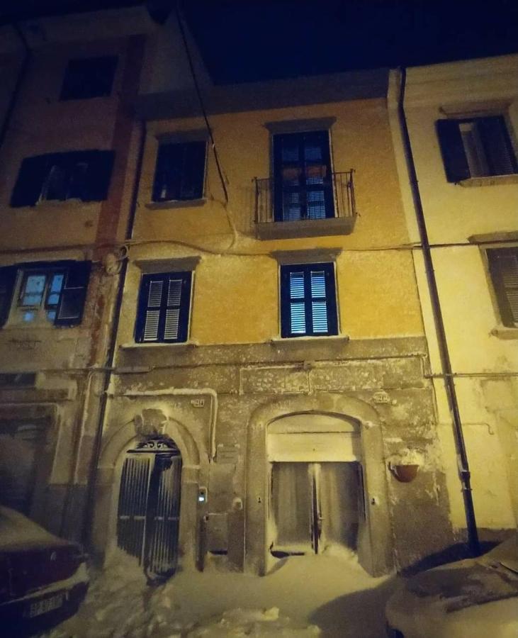 Casa Vacanza Diana Agnone Exteriör bild