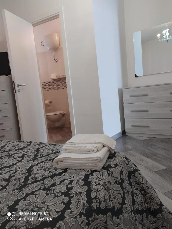 Casa Vacanza Diana Agnone Exteriör bild
