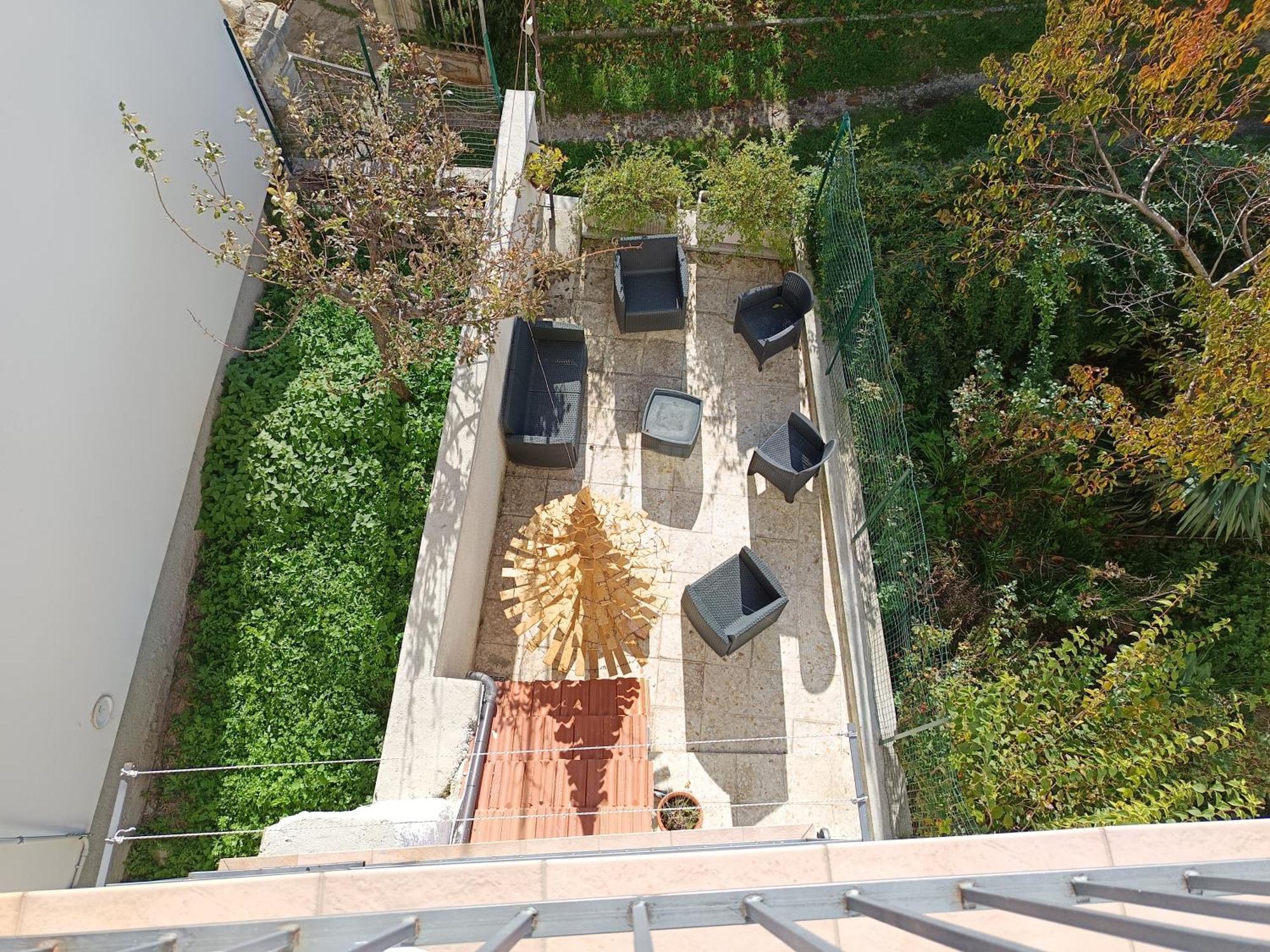 Casa Vacanza Diana Agnone Exteriör bild